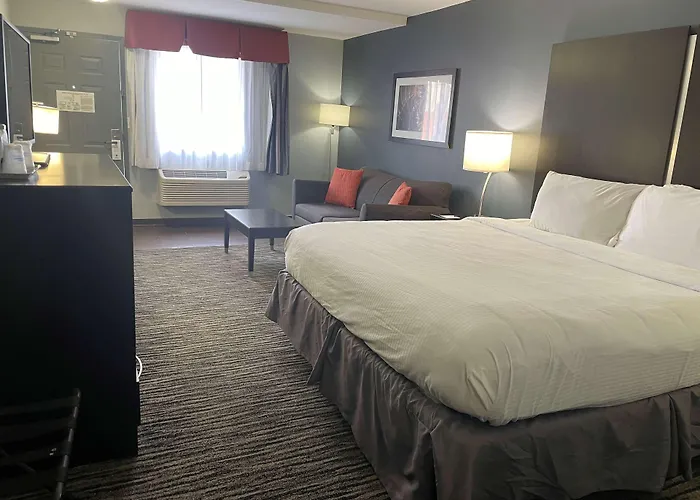 Best Western University Inn At Valparaiso